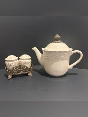 Chris Madden Cream Ceramic Teapot and Matching Salt & Pepper Set